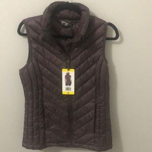 32 Degree Vest